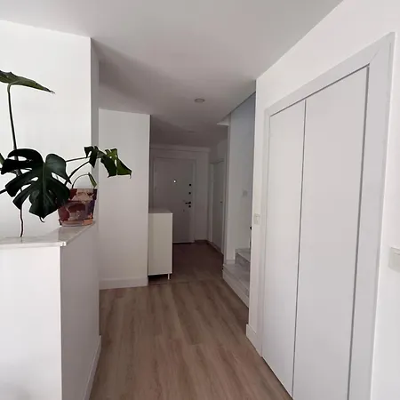 Yeni Ve Konforlu Ev Villa